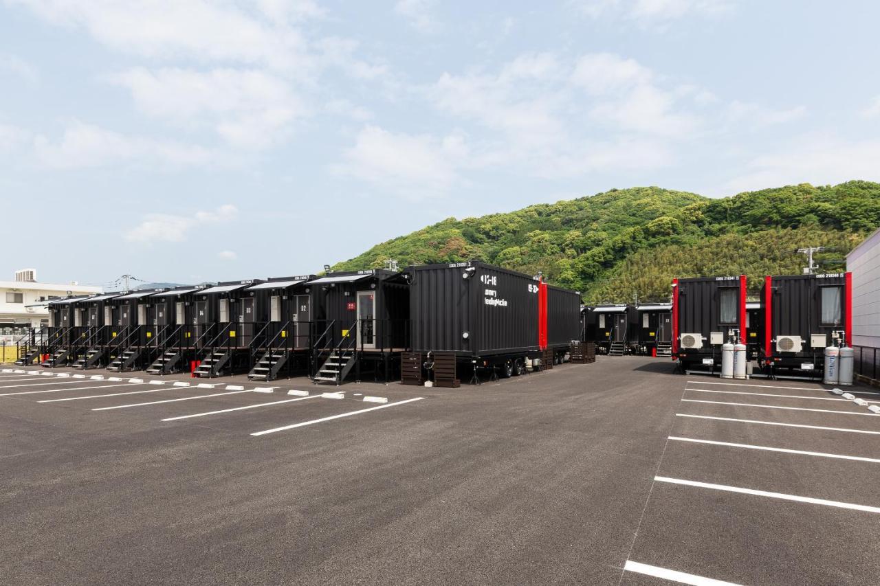 Hotel R9 The Yard Kohoku Saga Exteriör bild