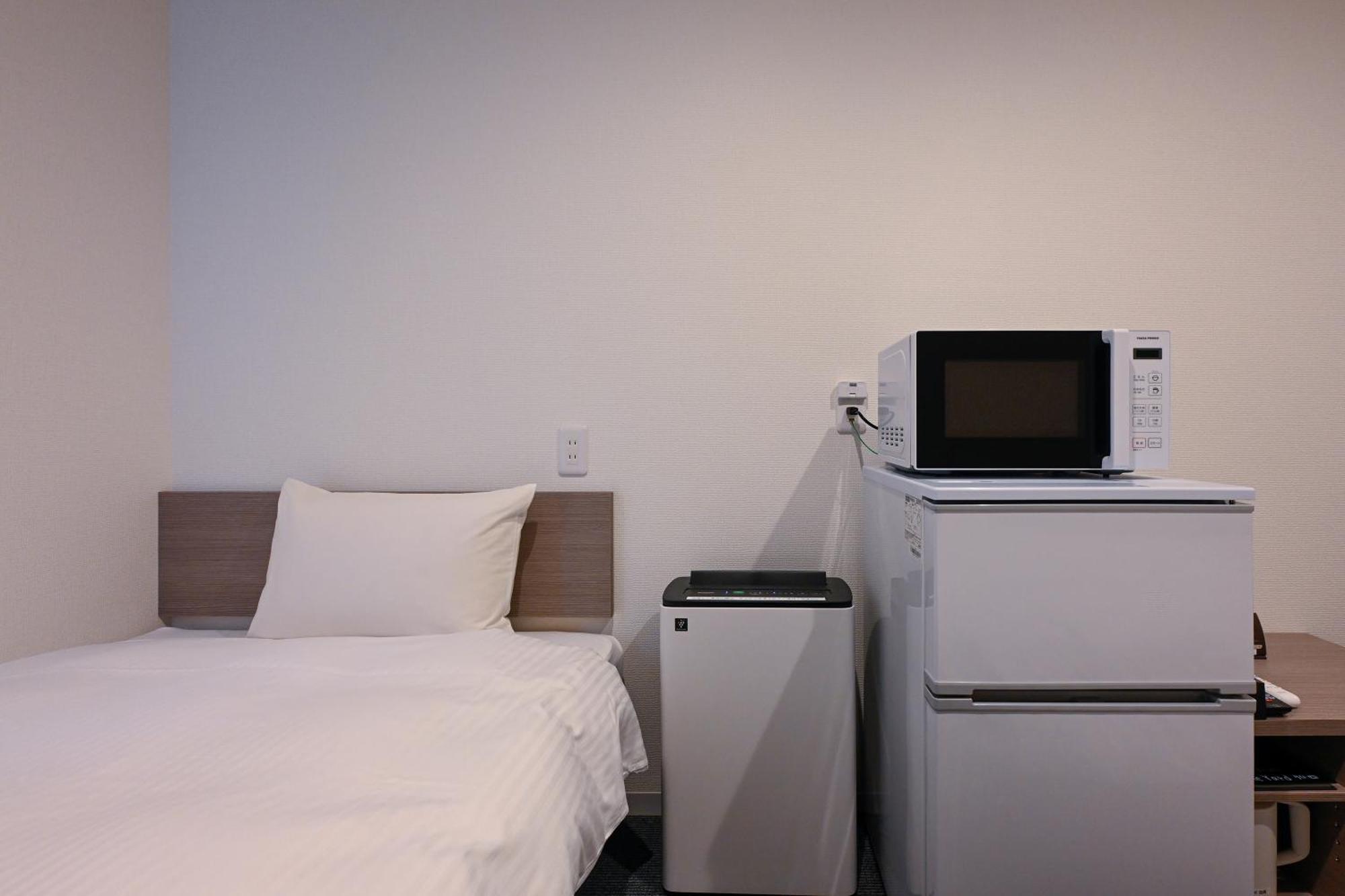 Hotel R9 The Yard Kohoku Saga Exteriör bild